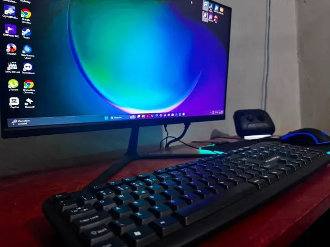 PC Gamer / Ryzen 5 5600GT / RTX 3050 /A520M-DX/ 480 GB SSD/ 16GB RAM /PERIFÉRICOS