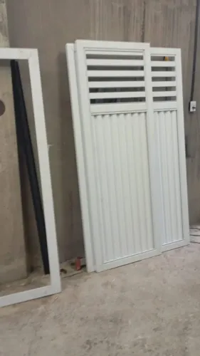 Portão de alumínio