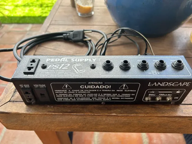 Fonte para pedais de guitarra Fonte Landscape PS12