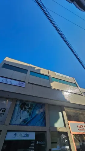 Sala comercial para aluguel no Centro - Cabo Frio - RJ