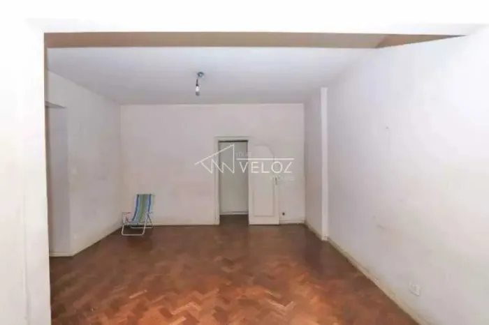 Apartamento - / Residencial / Flamengo