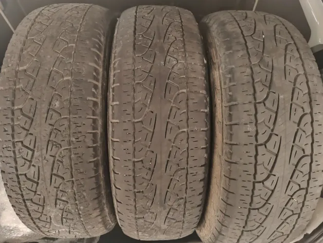 Pneus Pirelli aro 17 225/65