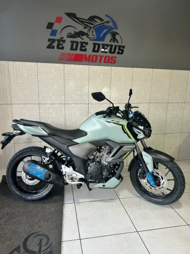 FZ15 zero km entregando no seu nome