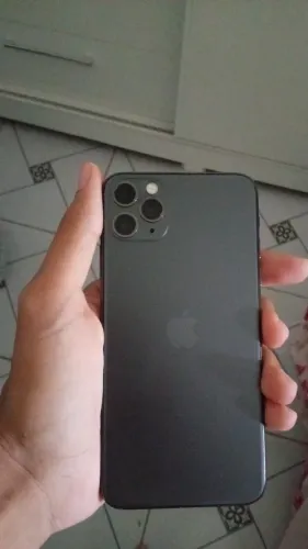 iPhone 11 Pro Max preto 256GB
