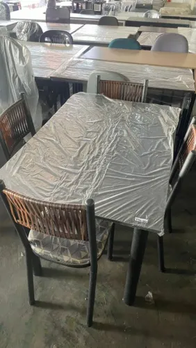 Mesa de jantar 