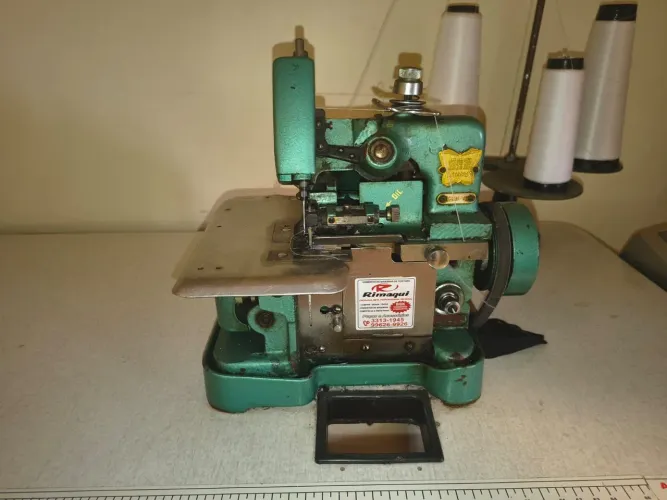 Máquina overlock Butterfly GNI6