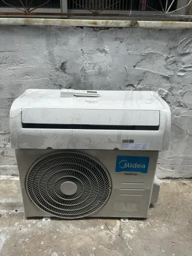 Ar condicionado 