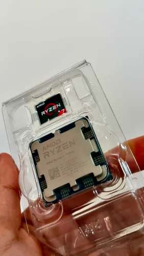 Ryzen 7 7700X (OPORTUNIDADE)
