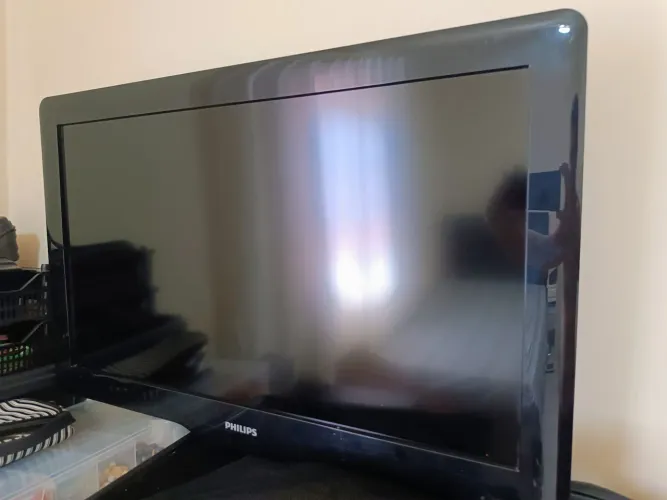 TV Philips 32' Digital com 2 HDMI Bivolt