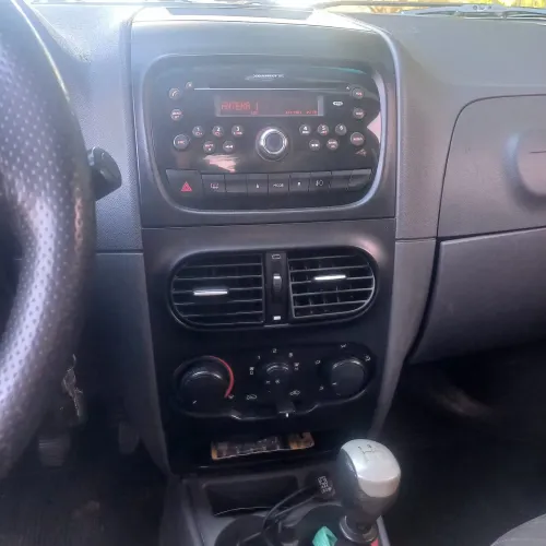 Fiat Siena EL 1.0 MPI Fire Flex 8V 4P 2014