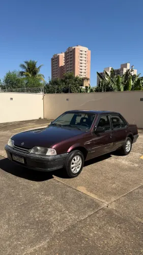 Chevrolet Monza GL 2.0 Efi/sl/l/650/club/barc.2e4p (álcool) 1993