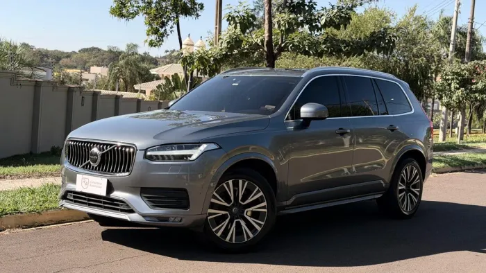 Volvo XC 90 T-6 Momentum 2.0 320cv 5P 2020