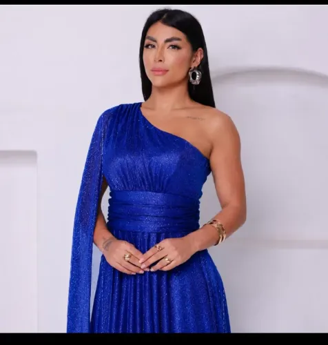 Vestido longo em tule brilhoso azul Royal