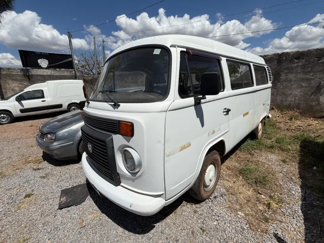 Volkswagen Kombi Standard 1.4 MI Total Flex 8V 2008