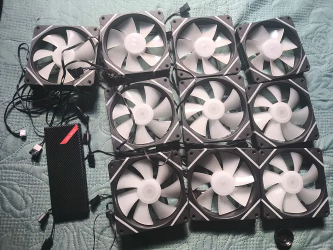 10 Fans Aigo ARGB + Controladora