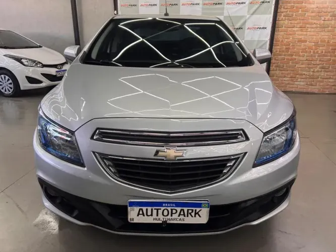 Chevrolet Prisma Sed. LT 1.4 8V Flexpower 4P 2015