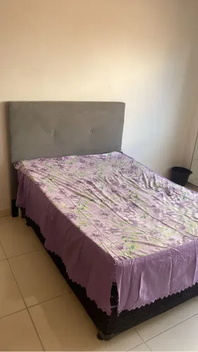Cama de casal Box com colchão 
