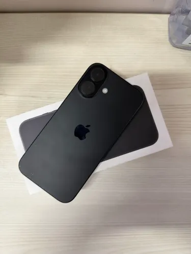 iPhone 16 - Preto - 128 GB - bateria 89%