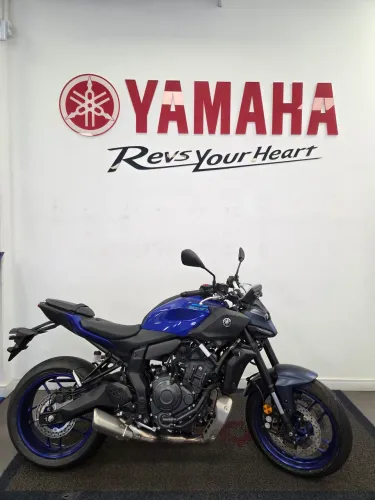 YAMAHA MT-07 CONNECTED 2026