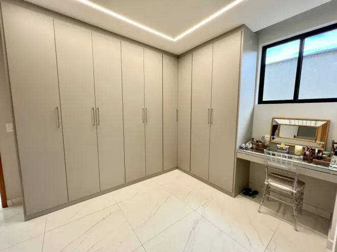 Casa em condomínio 274m² com 04 quartos a venda no Uruguai