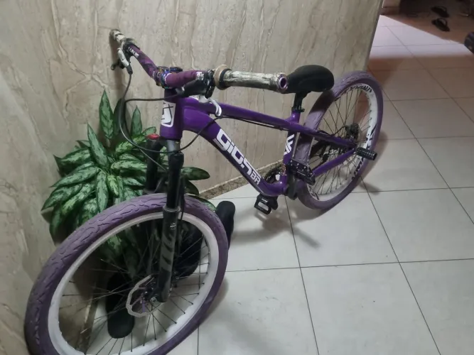 GIOS 4FREAKS 2025/26 SEMINOVA