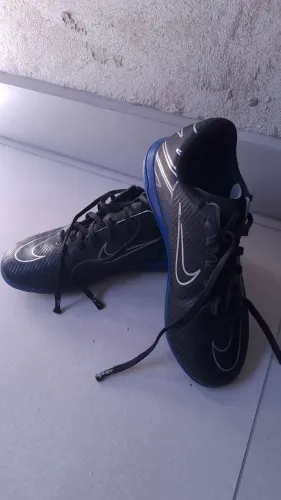 Chuteira Nike mercurial