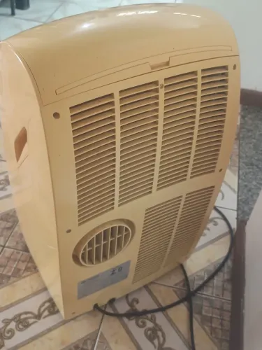 Ar condicionado portátil Olímpia splendid PIU 12. Em perfeito estado