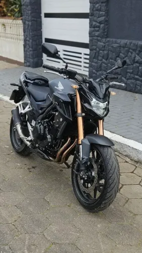 Honda CB 500F 2024 - Forte, moderna e muito confiável