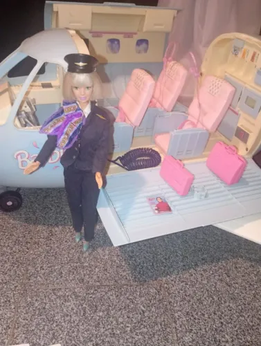 Avião da Barbie funcionando com a piloto vintage 1999