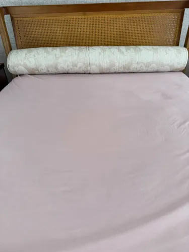 Rolo para cabeceira - cama Queen