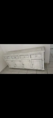 Móvel de Madeira