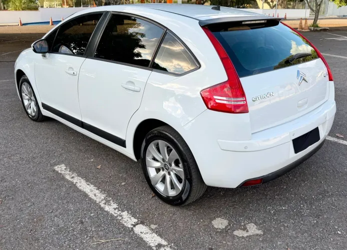 Citroen C4 GLX 1.6 Flex 16V 5P Mec. 2012