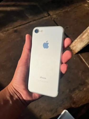 Vendo iPhone 7