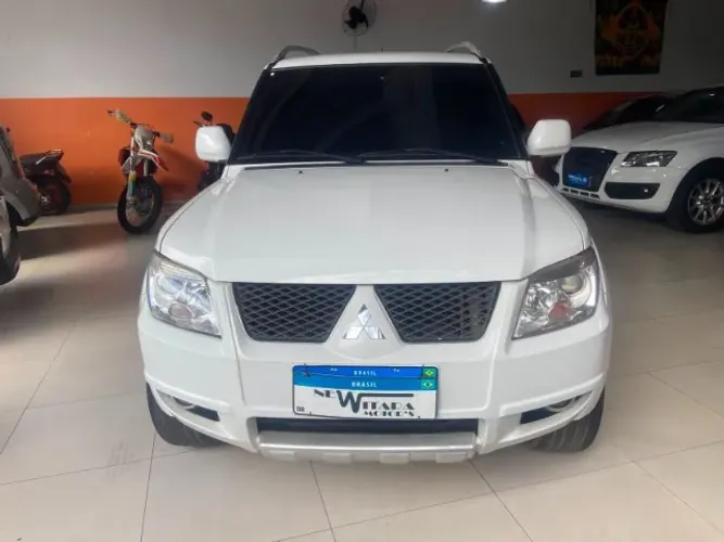 Mitsubishi Pajero TR4 2.0/ 2.0 Flex 16V 4X4 Aut. 2013