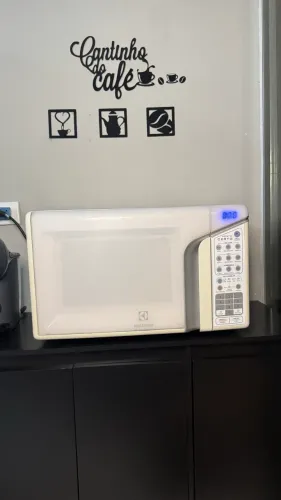 MICROONDAS ELECTROLUX 127 VOLTS - ENTREGAMOS 