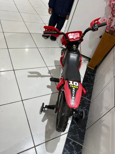 Vende-se Motinha elétrica