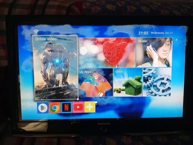 Vendo tv 43 polegadas não é smart