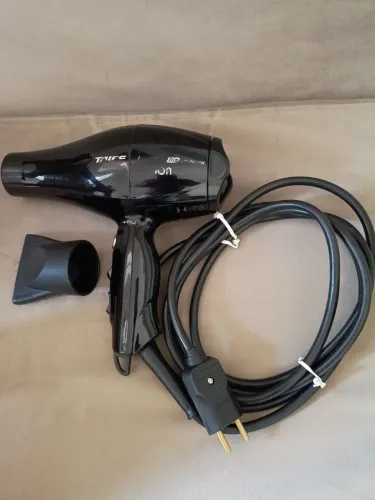 Secador e Prancha para cabelo