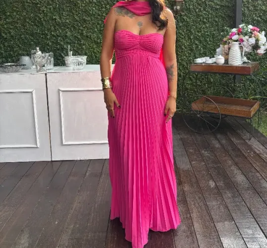 Vestido de festa rosa