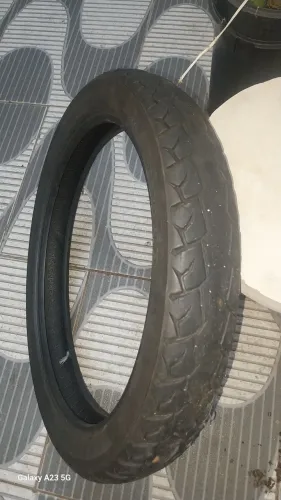 Pneu meia vida