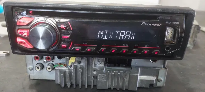 Pioneer Mitrax deh-X1650ub