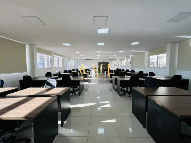 Escritório para aluguel possui 130 m² no Setor Bueno, Próximo a Panificadora Pa