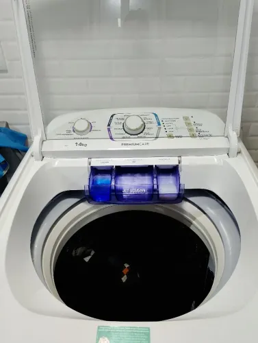 Máquina de lavar roupas Eletrolux 14 kg