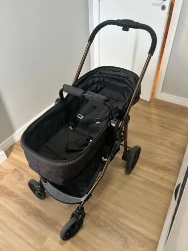 Carrinho de bebê galzerano