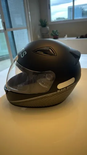 Capacete da Black Edition