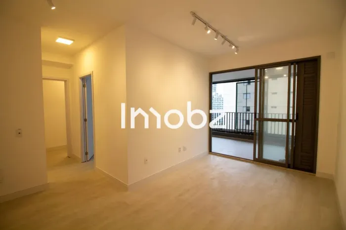 Apartamento à Venda - Chácara Santo Antonio, 2 Quartos, 68 m2