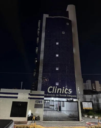 VENDO OU ALUGO SALA COM 26M2 PARA CLINICA MÉDICA 