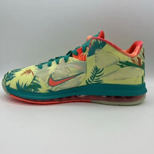Basqueteira Lebron 9 Low Palmer Nike Feminino