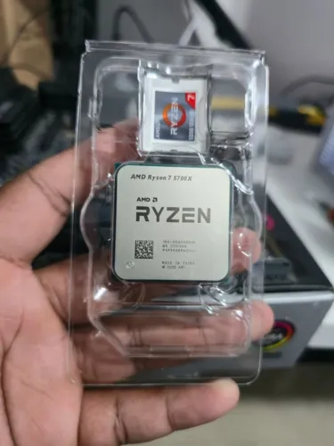 Ryzen 7 5700x