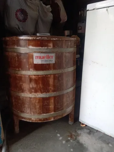 tanquinho de madeira muller antigo